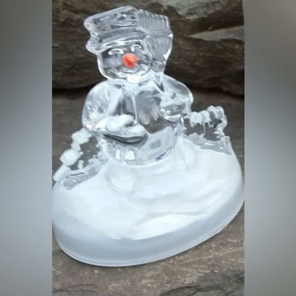 Vintage Cristal d'Arques Snowman Music Box Plays Frosty the Snowman c2